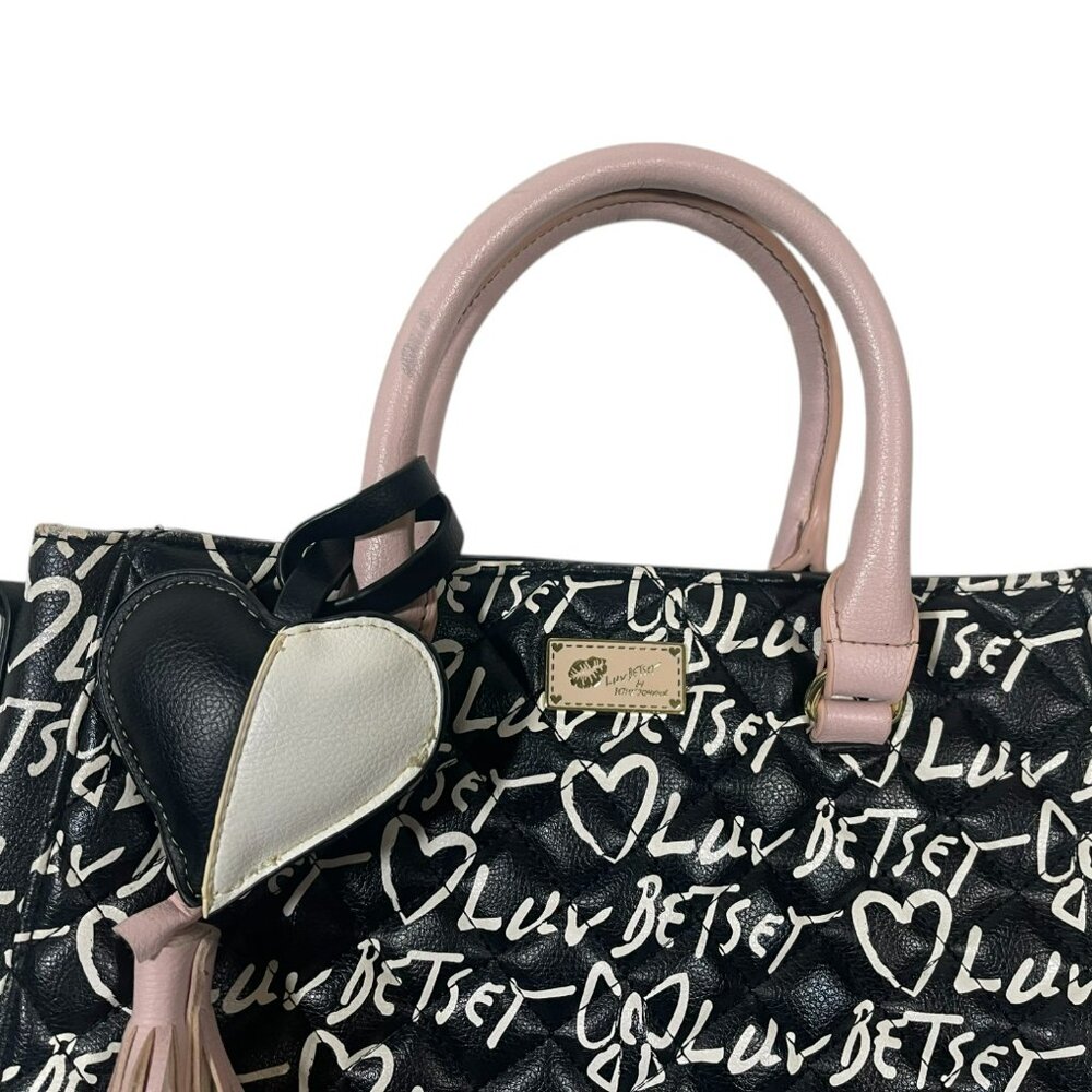 LUV BETSEY JOHNSON Quilted B&W Hearts Bows Handbag Satchel Crossbody Bag Purse - Picture 2 of 12
